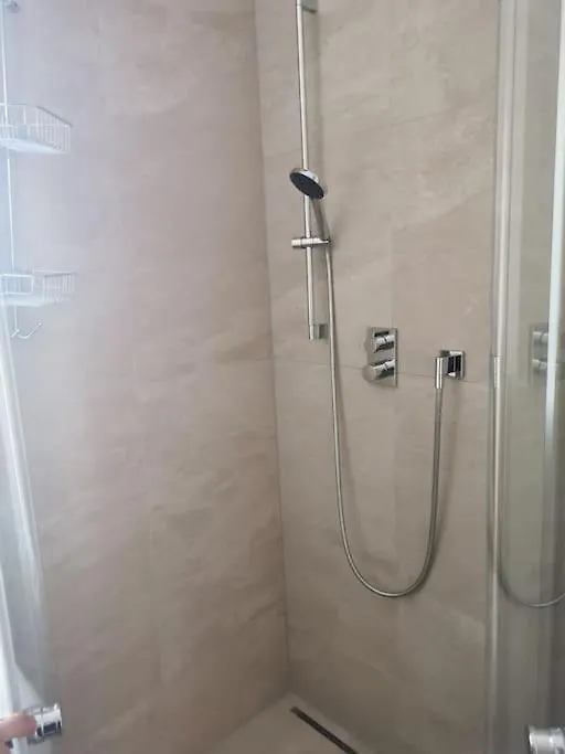 Luxembourg Business Flat. Terrace & Free Parking Apartment 0*,